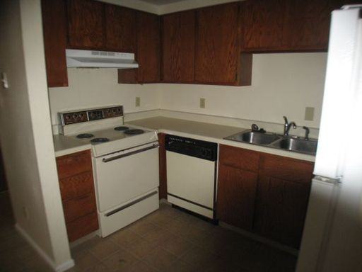 704 Dell Range Blvd - Photo 3 of 8