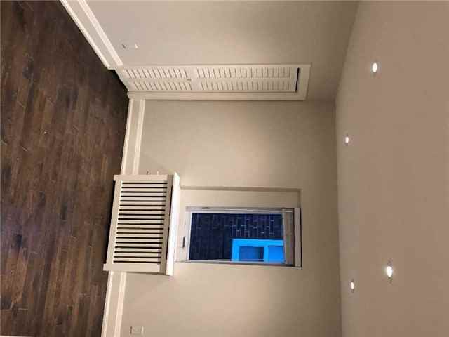 1137 Avenue Road - Photo 3 of 6