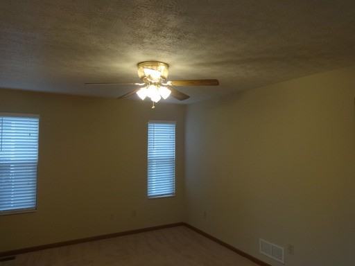 5339 Knight St - Photo 3 of 13