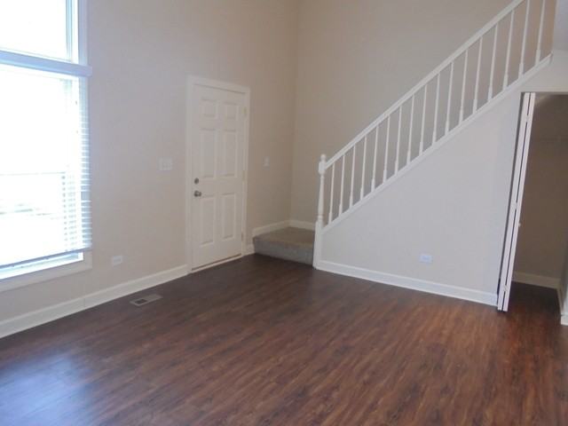 3335 Southport Dr - Photo 2 of 21