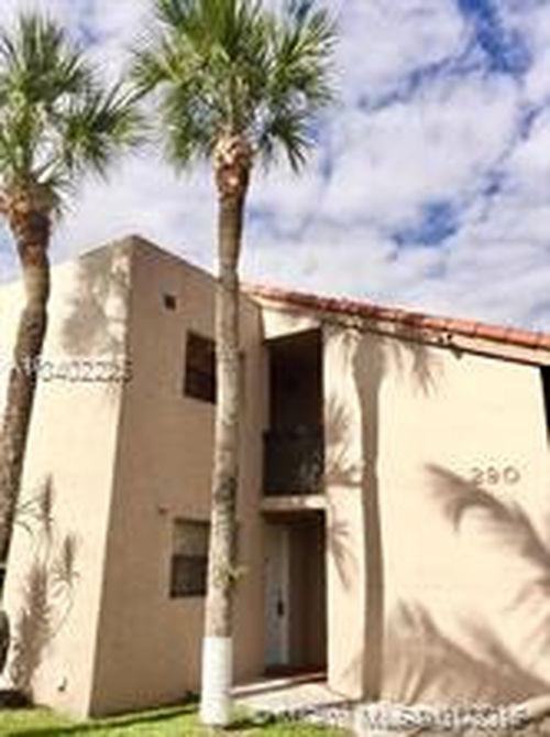 290 W Park Dr #105-7 - Photo 2 of 8