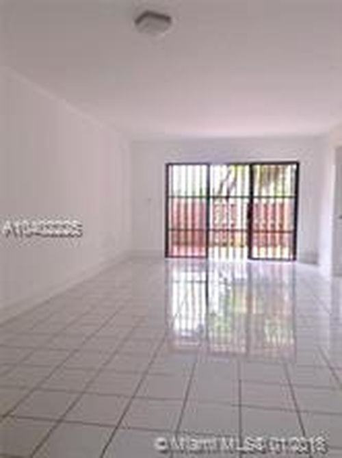 290 W Park Dr #105-7 - Photo 3 of 8