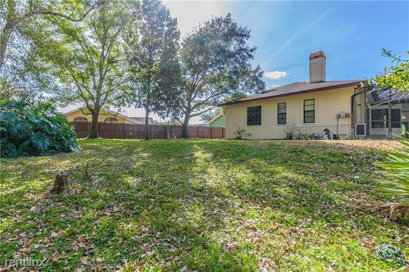 4441 Worthington Cir - Photo 3 of 25