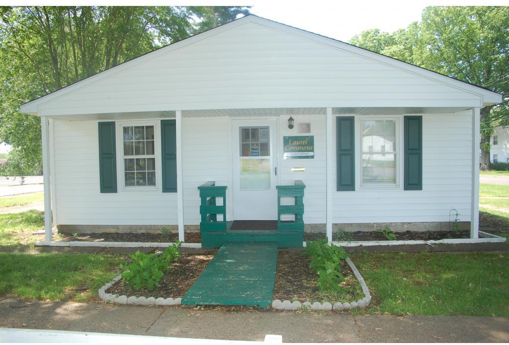 Laurel Commons - Photo 2 of 12