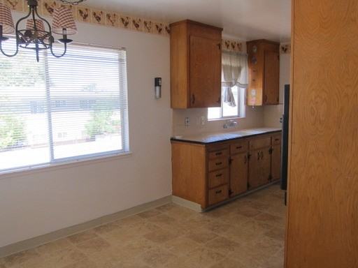 2814 Joseph Ave #4 - Photo 3 of 7