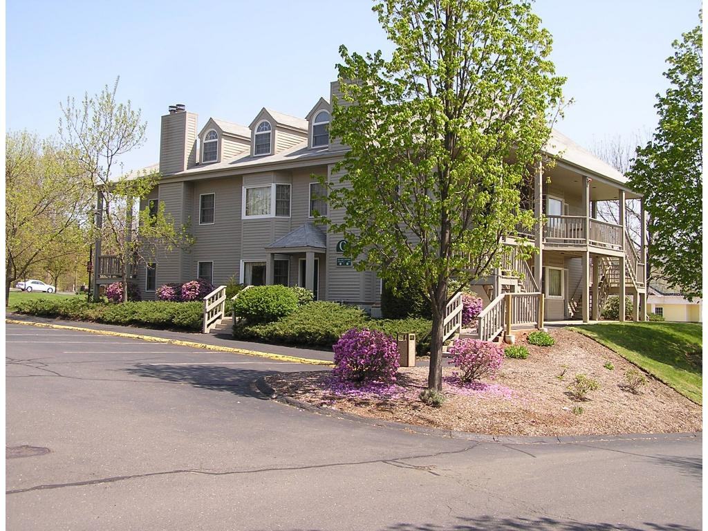 Centennial Apartments 5 Spring Ln, Farmington, CT 06032 Zumper