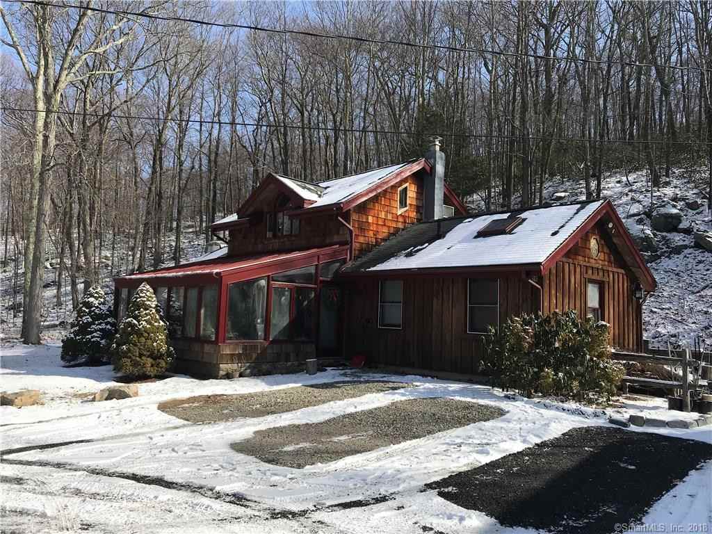 37 Rockwood Ln - Photo 2 of 21