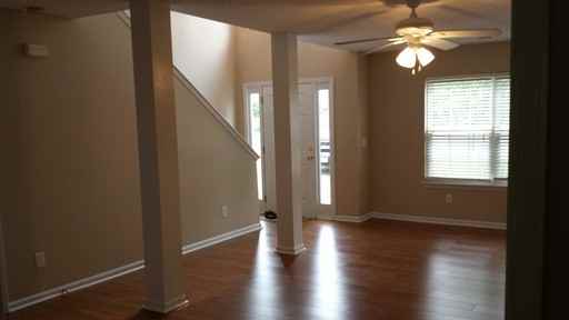 1851 Endeavor Ln - Photo 2 of 9