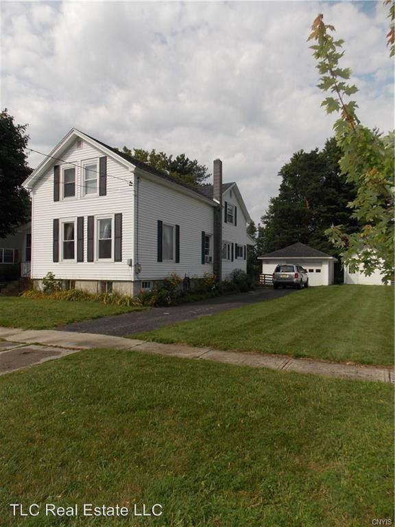 443 S Clinton St - Photo 2 of 25