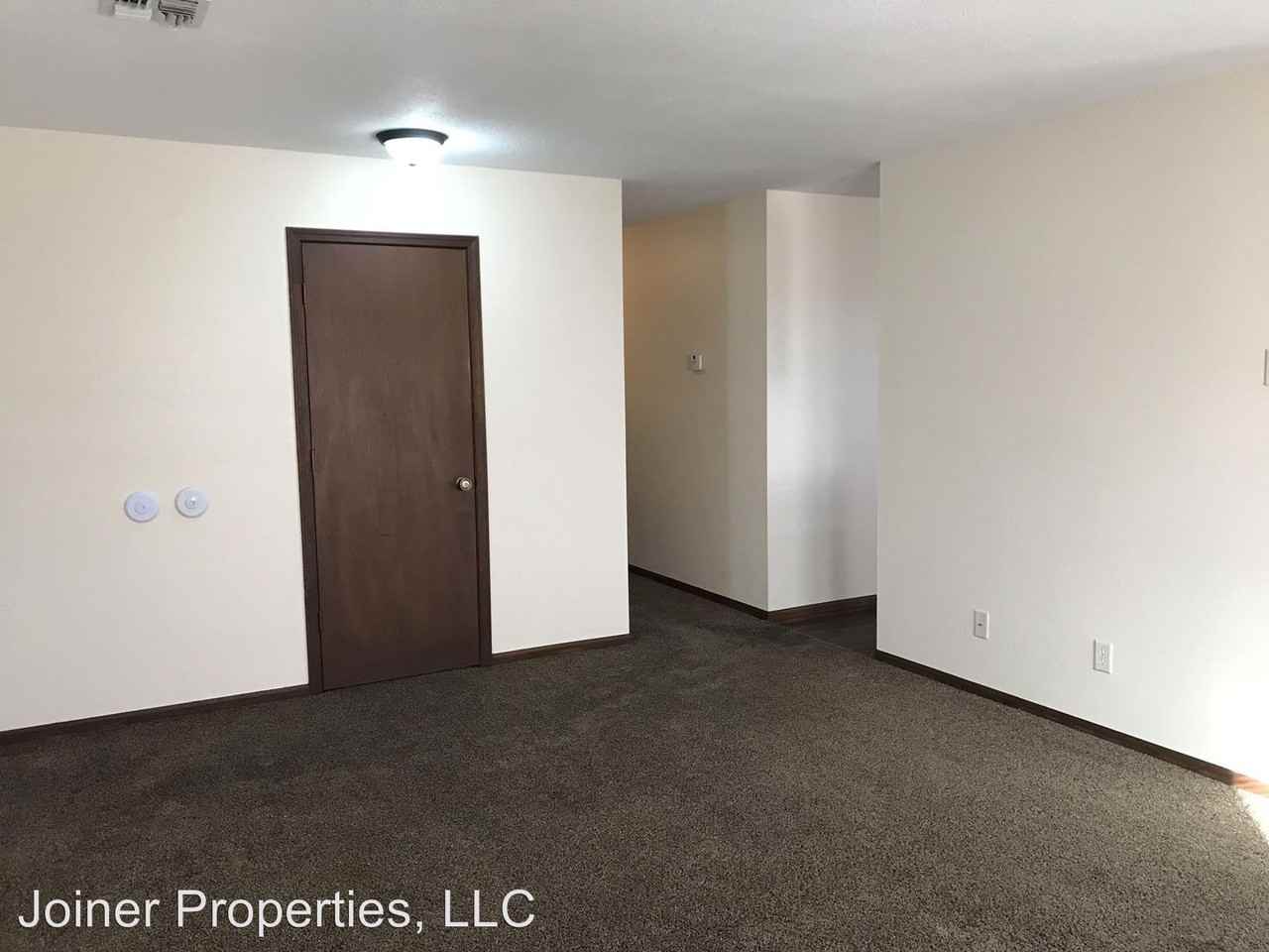 5840 Cherry Place - Photo 2 of 8