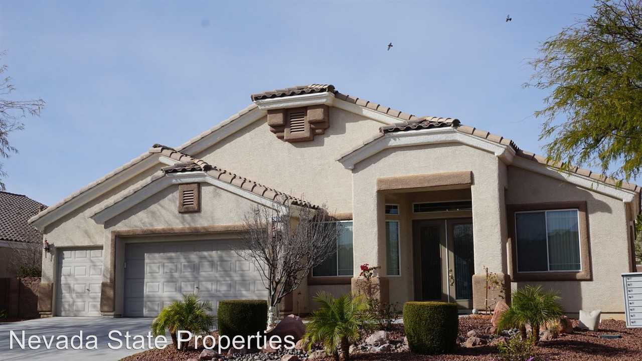 3208 Tanagrine Dr - Photo 3 of 31