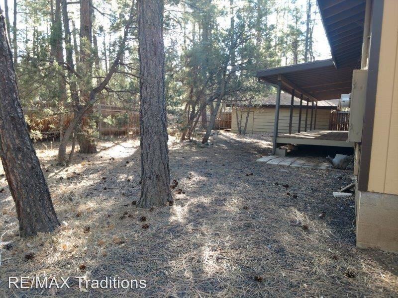 2077 Wild Oak Trail Ln - Photo 3 of 17