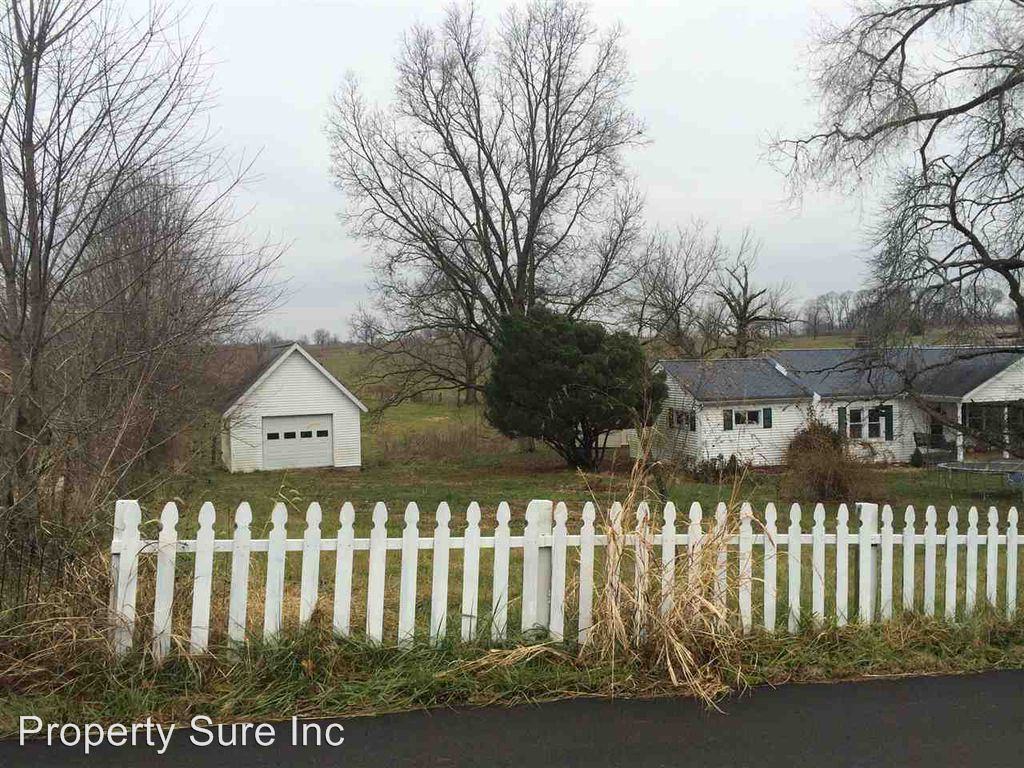 1557 Erie Church Rd - Photo 2 of 15