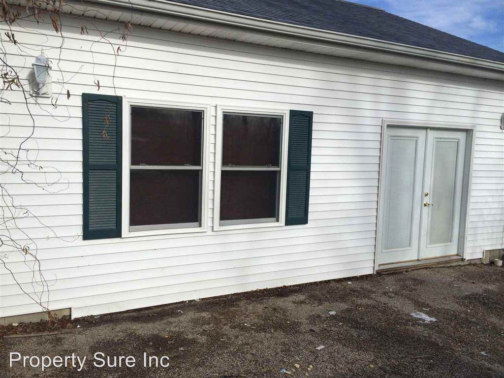 1557 Erie Church Rd - Photo 3 of 15