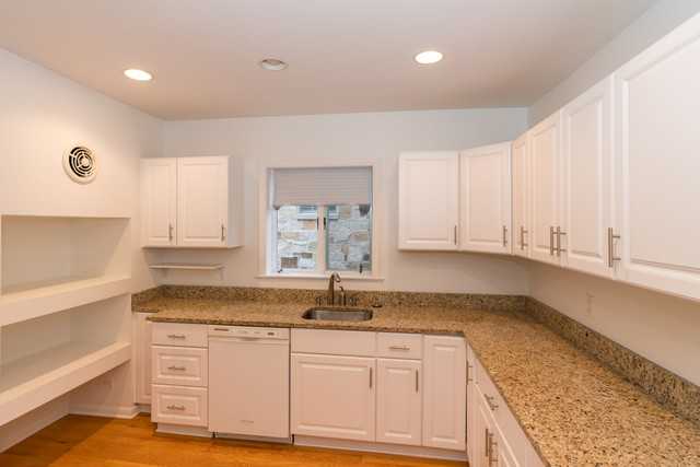 260 Mary St - Photo 3 of 22