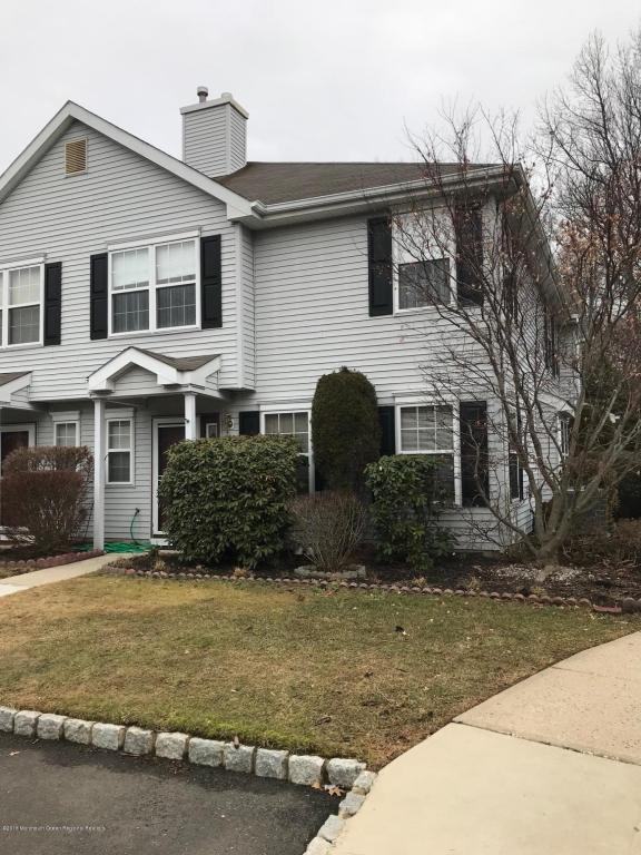 979 Lily Ct - Photo 2 of 13