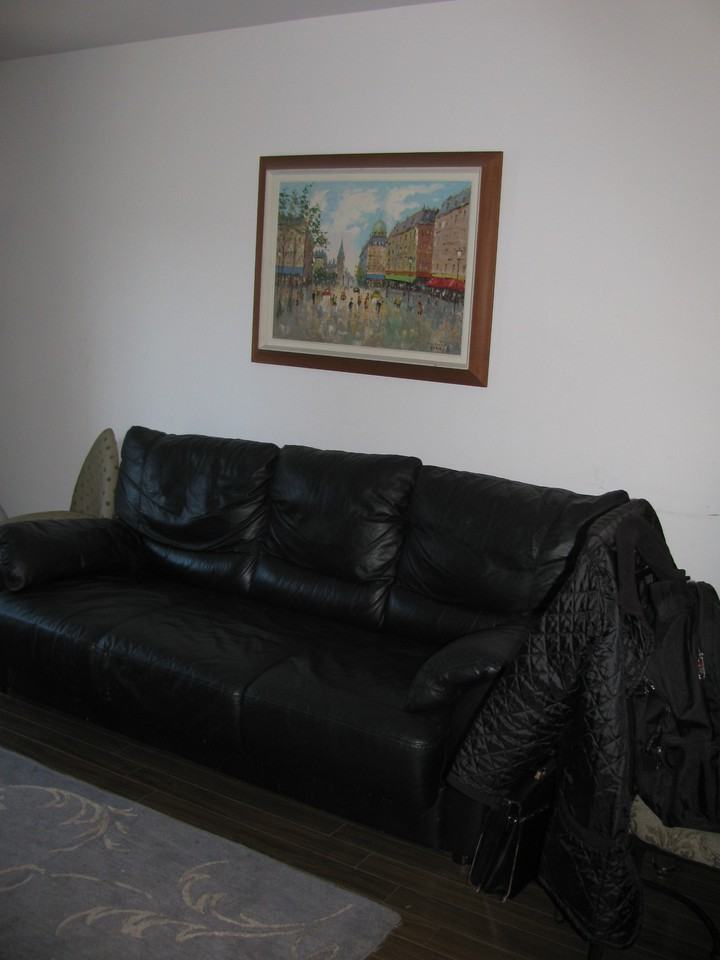 2017 Avenue Wilson - Photo 2 of 17