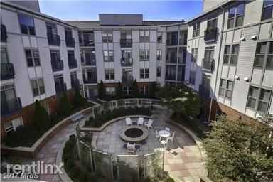 1800 Wilson Blvd - Photo 3 of 8