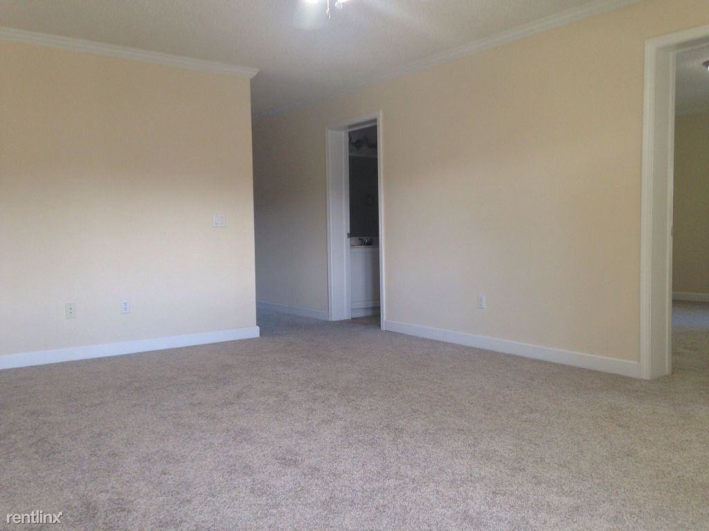 1512 Lima Dr - Photo 3 of 7