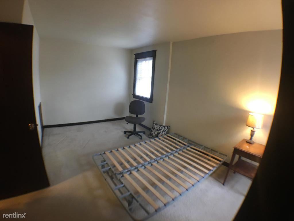 523 S Braddock Ave - Photo 2 of 14