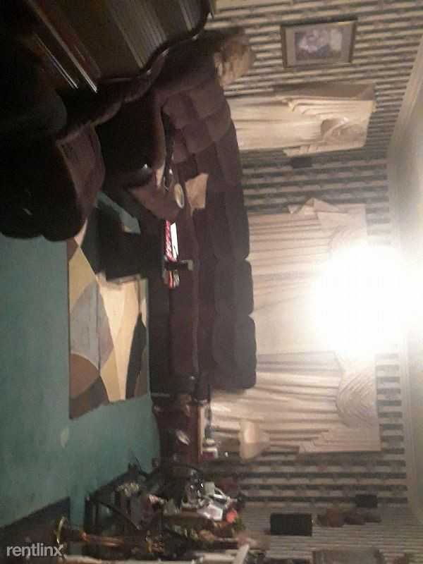 120 N Freedom St - Photo 2 of 7