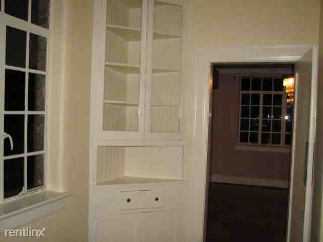 968 E Fairview Ave - Photo 2 of 4