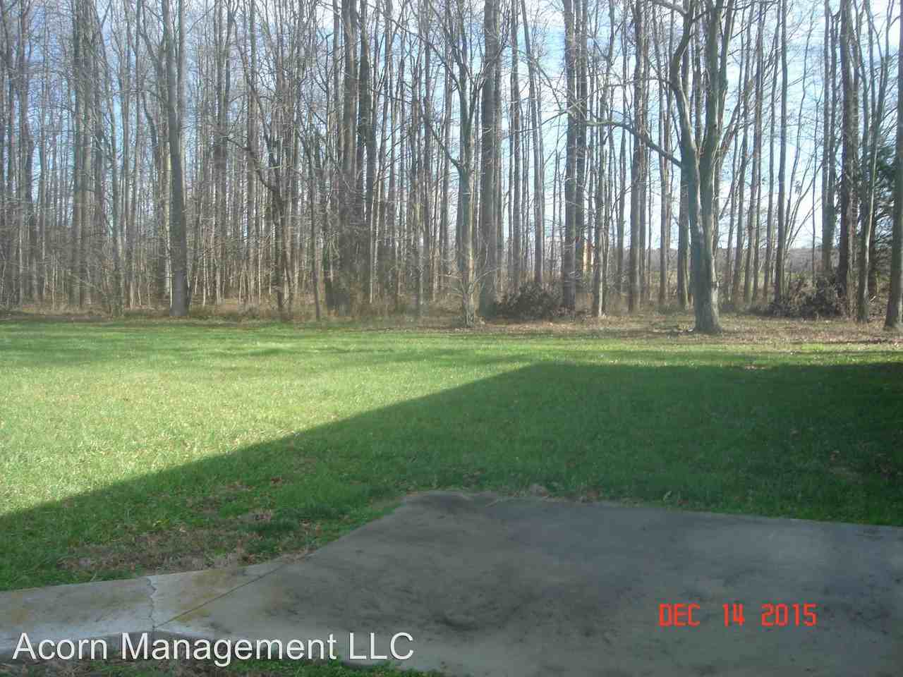 910 Red Bird Lane - RENTAL - Photo 3 of 5