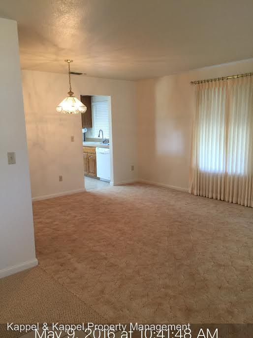 1345 Hillview Dr - Photo 2 of 19