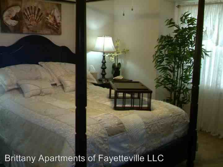 602 Brittany Place - Photo 2 of 5