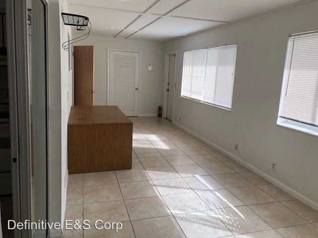 1966 Ocala Rd - Photo 3 of 4