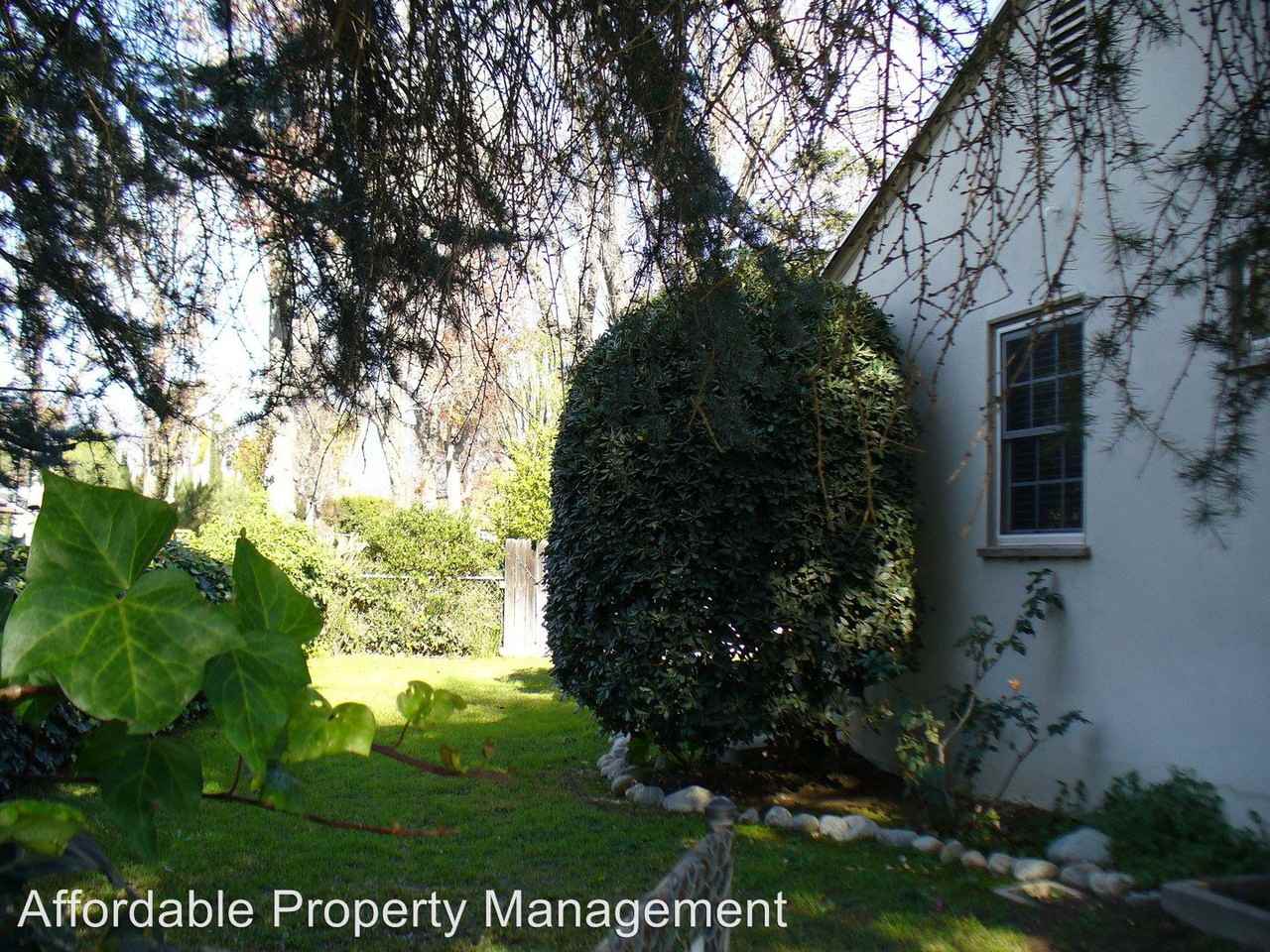 911 Ednuel Ave - Photo 3 of 8