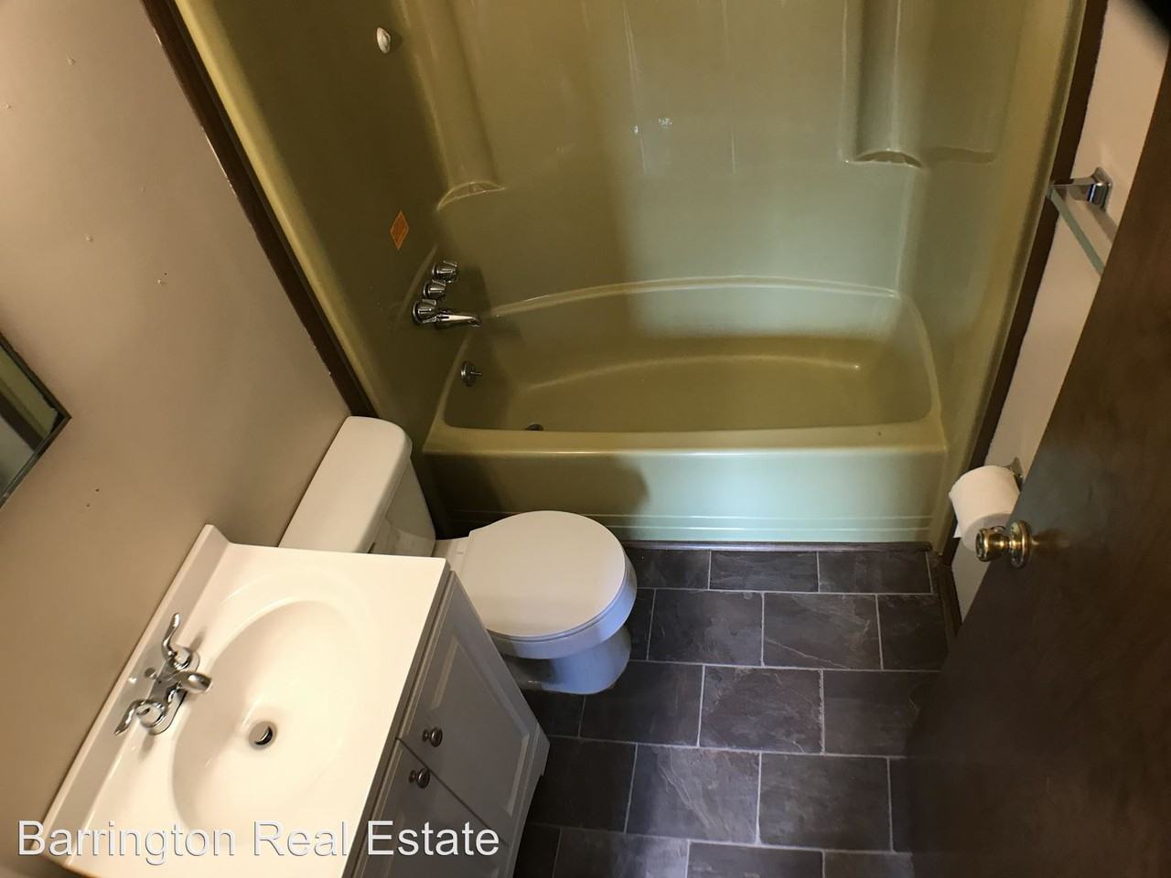 1004 14th Ave W - Photo 3 of 4