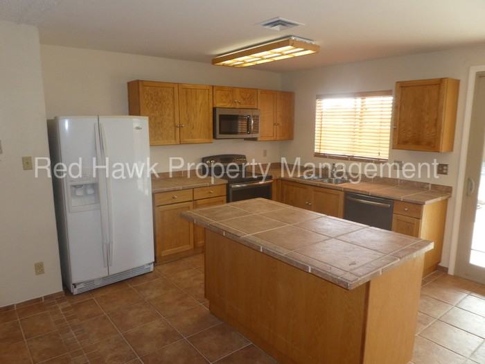 6143 W Del Rio St - Photo 3 of 18
