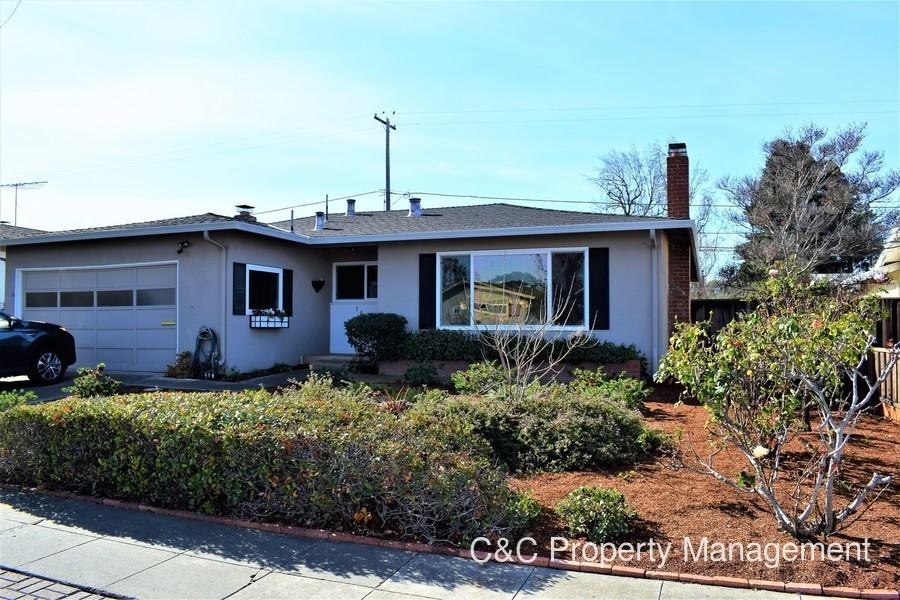 1665 Nightingale Ave - Photo 3 of 10