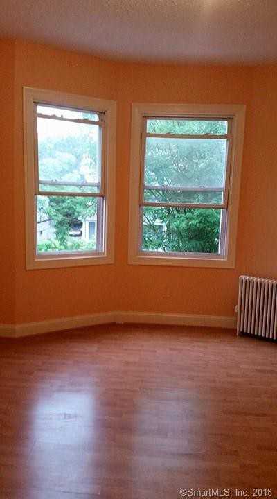 41 Sheffield Ave - Photo 2 of 22