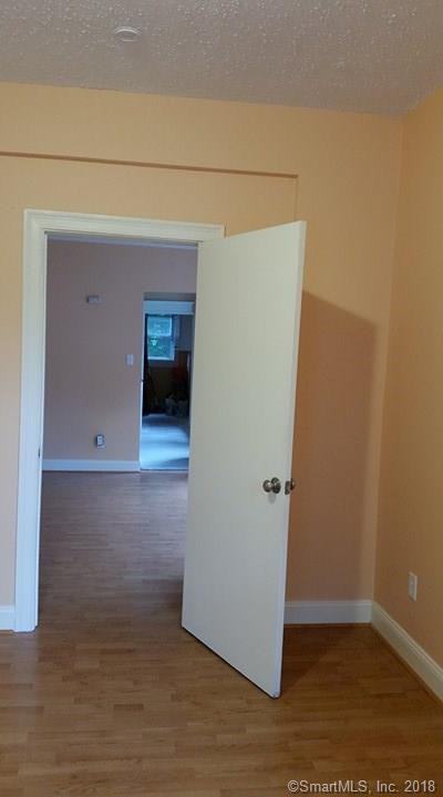 41 Sheffield Ave - Photo 3 of 22