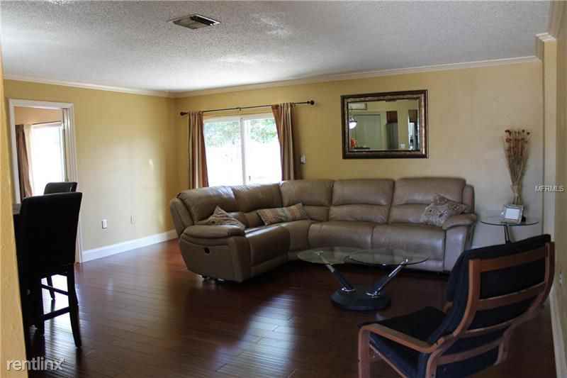 5575 58th St N - Photo 3 of 15