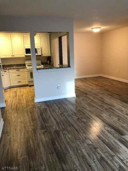 117 Crabapple Ln - Photo 3 of 13