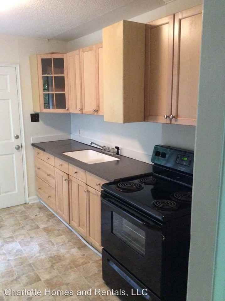 3408 Coldstream Ln - Photo 3 of 10