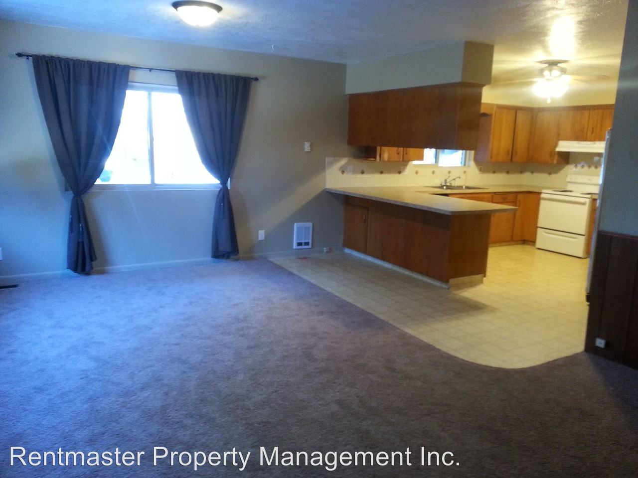 10142 N 55th E - Photo 2 of 10