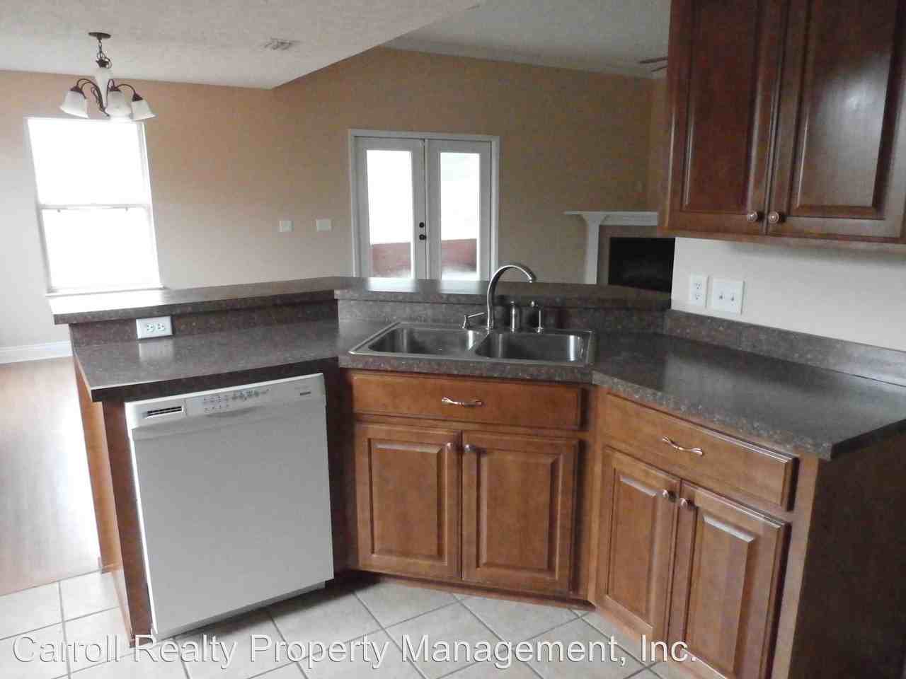 4900 McCall Ln - Photo 3 of 13