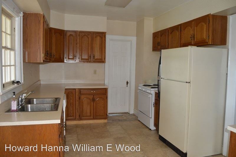 1055 Shawboro Rd - Photo 3 of 15