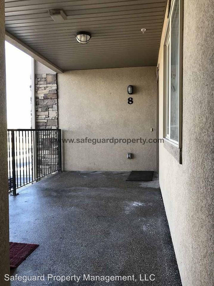 6941 Village River Ln #8 - Photo 3 of 16