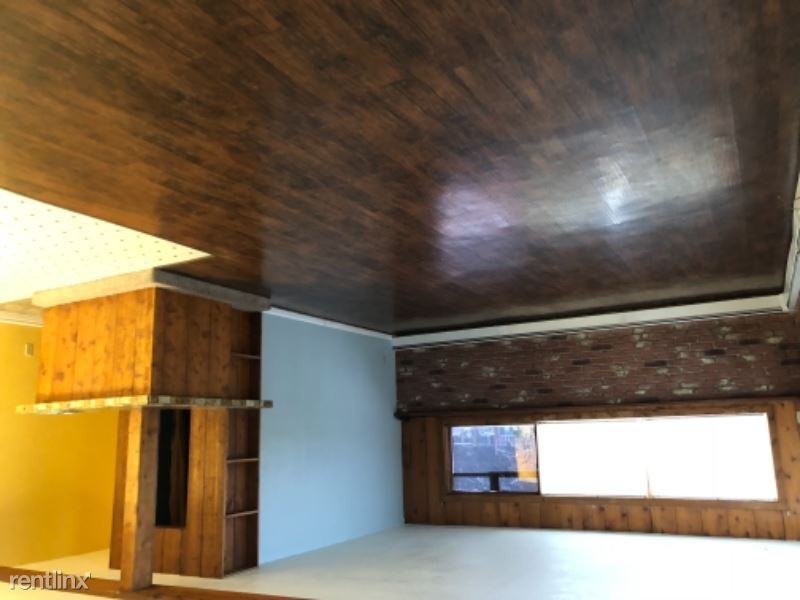 19331 Klondike St - Photo 2 of 3