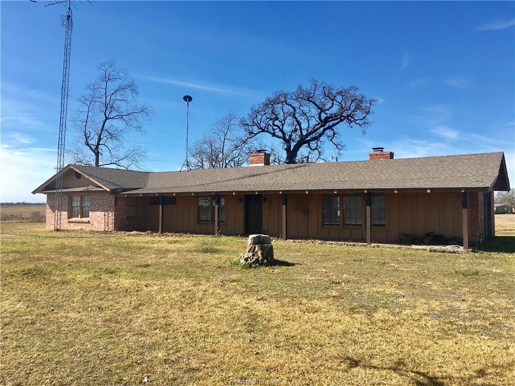 935 Fickey Rd - Photo 2 of 23