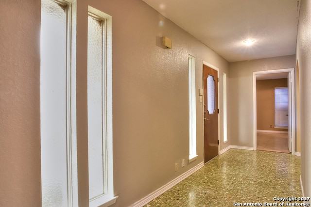 8410 Brixton St - Photo 3 of 25