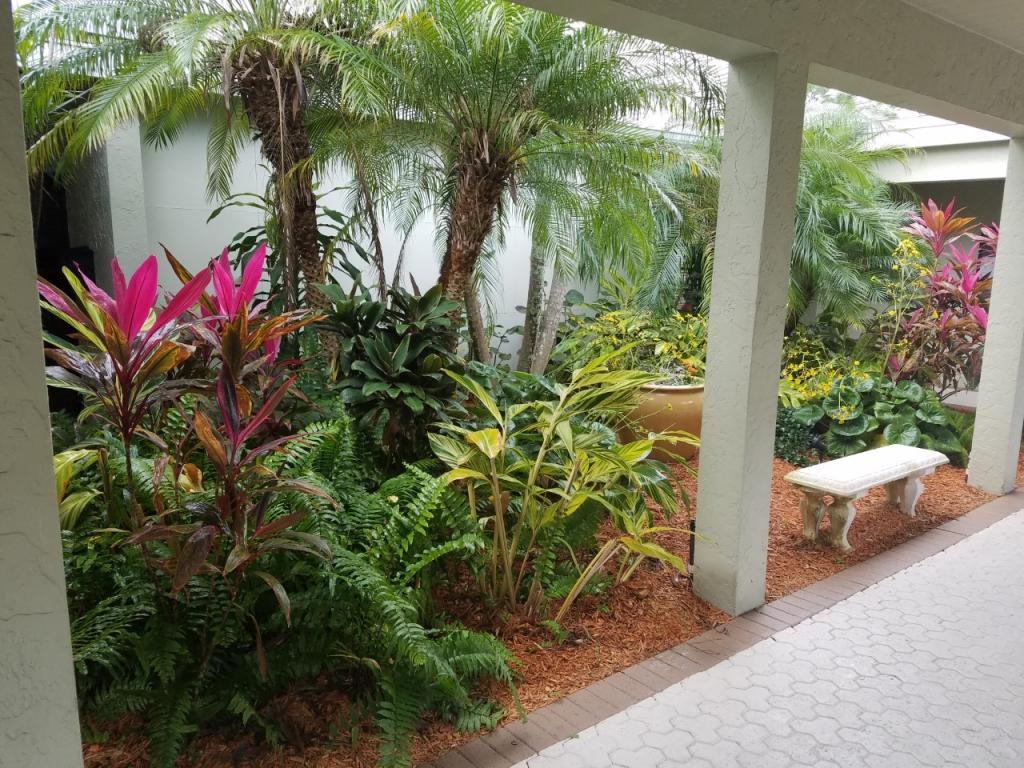 Estero Woods Village - Photo 3 of 19