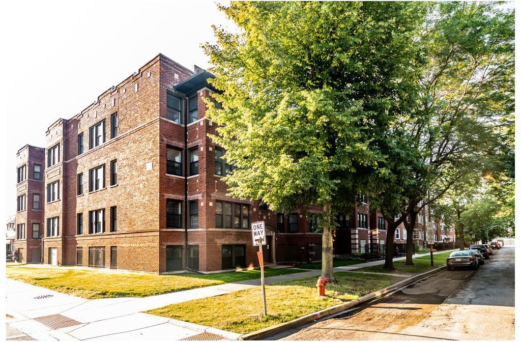 7801 S Cornell - Photo 2 of 8