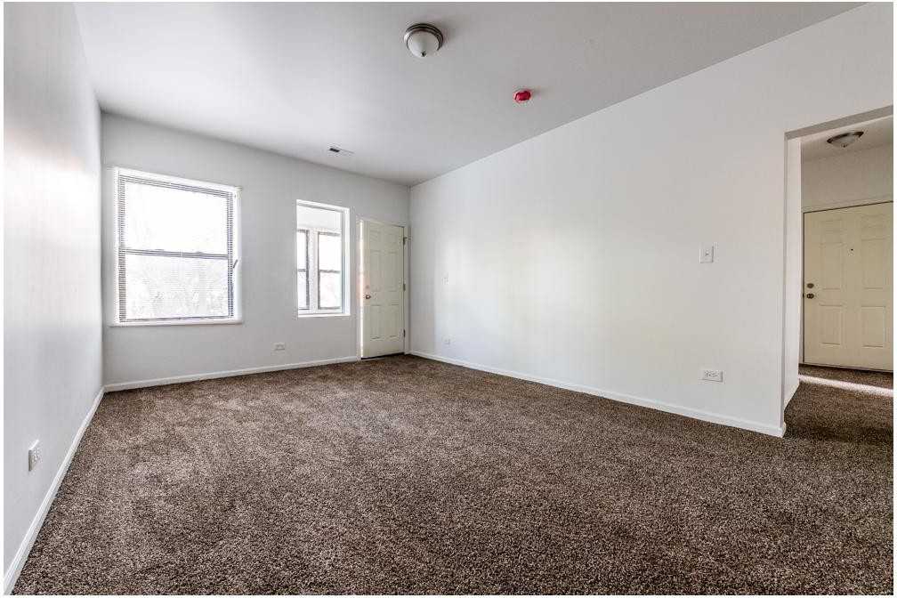 7801 S Cornell - Photo 3 of 8