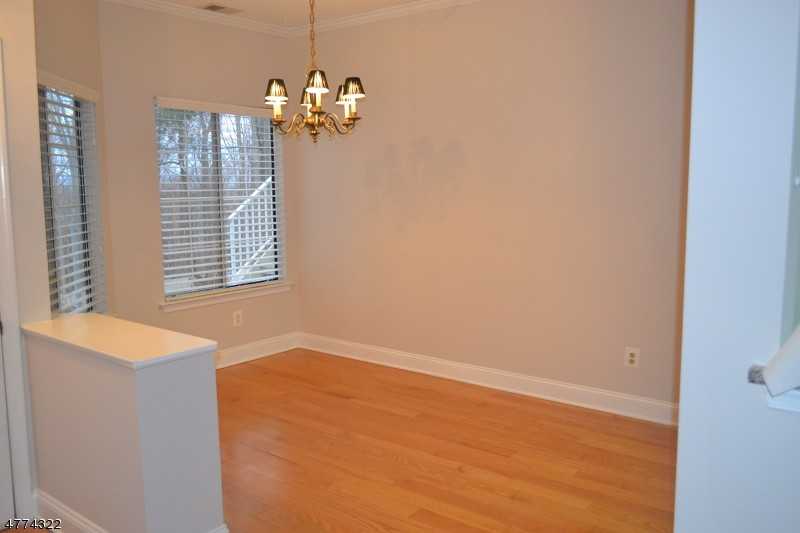 33 Encampment Dr - Photo 2 of 14